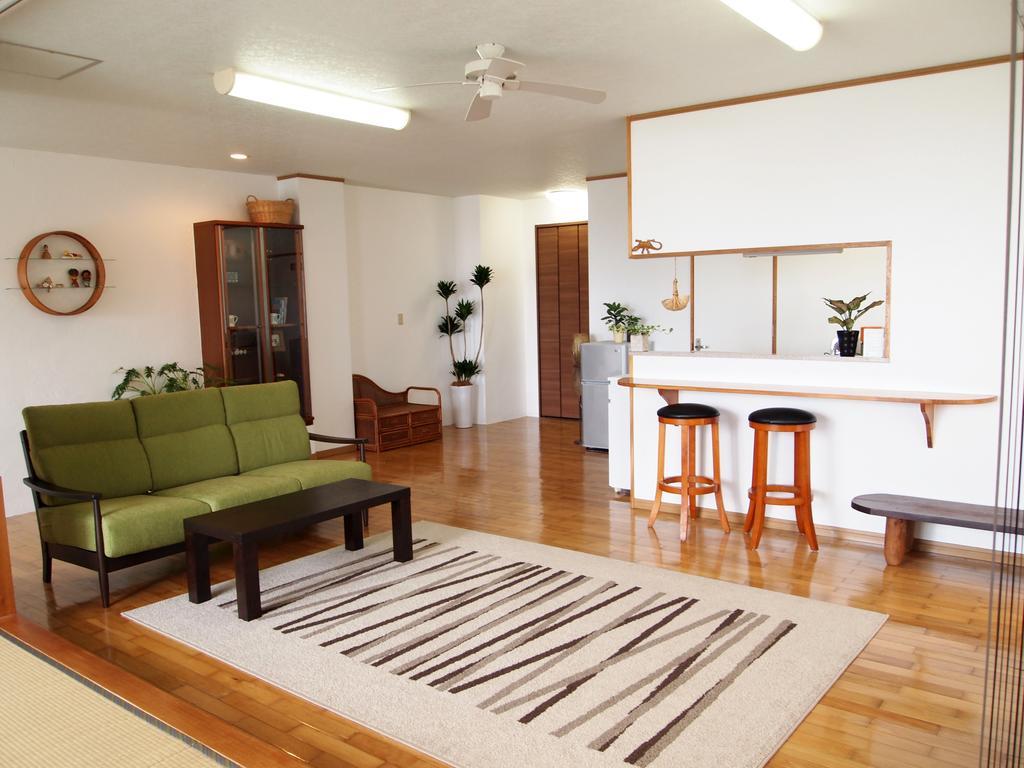 Rental Villa Luana Waioli Tomigusuku Luaran gambar